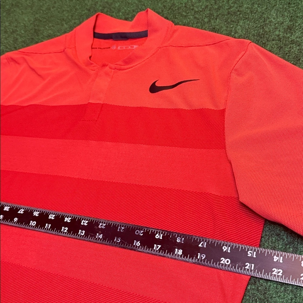 Tiger Woods by Nike Mock Neck Dri-Fit Polo (Orange & Burnt Orange / Size Medium) - Picture 2 of 8
